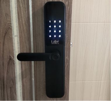 Khóa cửa vân tay 5 in 1 laffer LC06